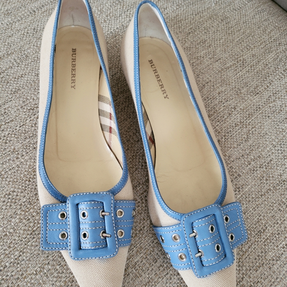 Burberry pointed toe buckle flats
